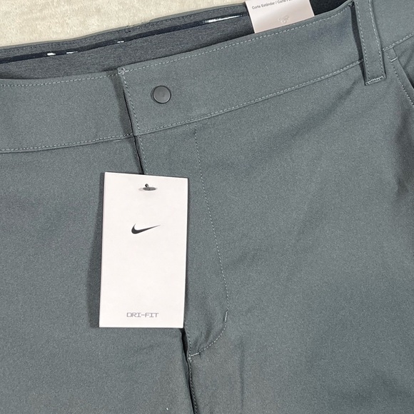 NWT Nike Dri-Fit Gray 34W 34L Performance Golf Standard Fit Pants Lightweight - Picture 5 of 12